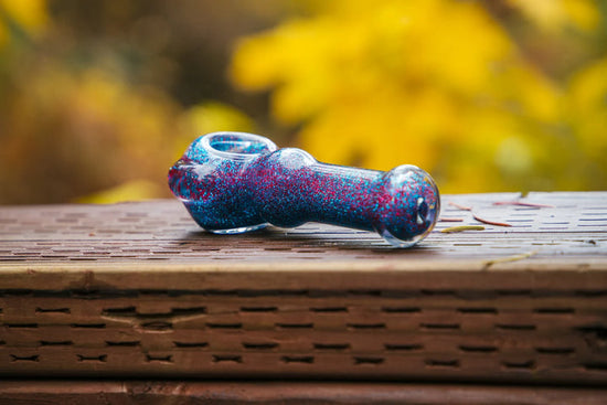 Choosing the Perfect Weed Smoking Pipe: A Complete Guide by Hitide Glassworks