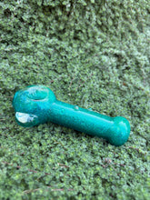 Teal Deal Stingray Glitter Pipe - Hi Tide Glass Works