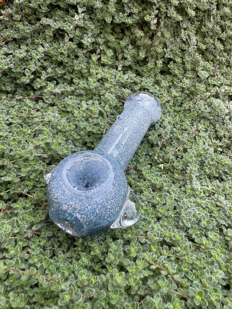 Silver Surfer Stingray Glitter Pipe - Hi Tide Glass Works