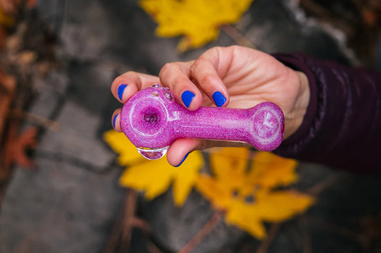 GLASS. LAB Grape Ape Pipe Stingray Glitter