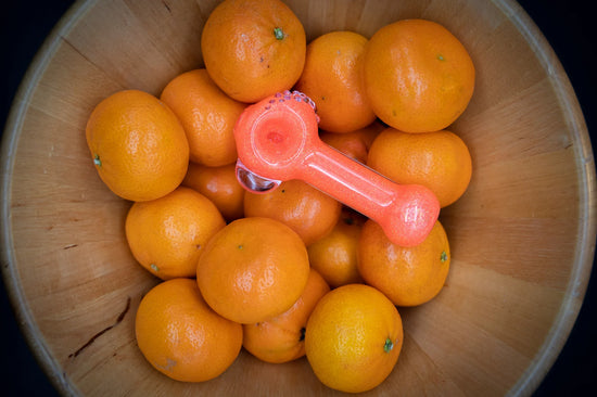 GLASS PIPE LAB Neon Orange Stingray Glitter Pipe