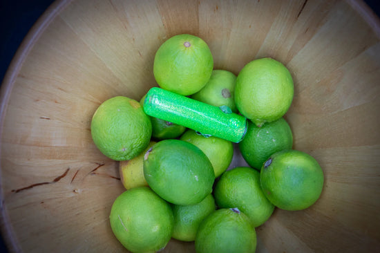 GLASS LAB Neon Green Minnow Glitter Bat